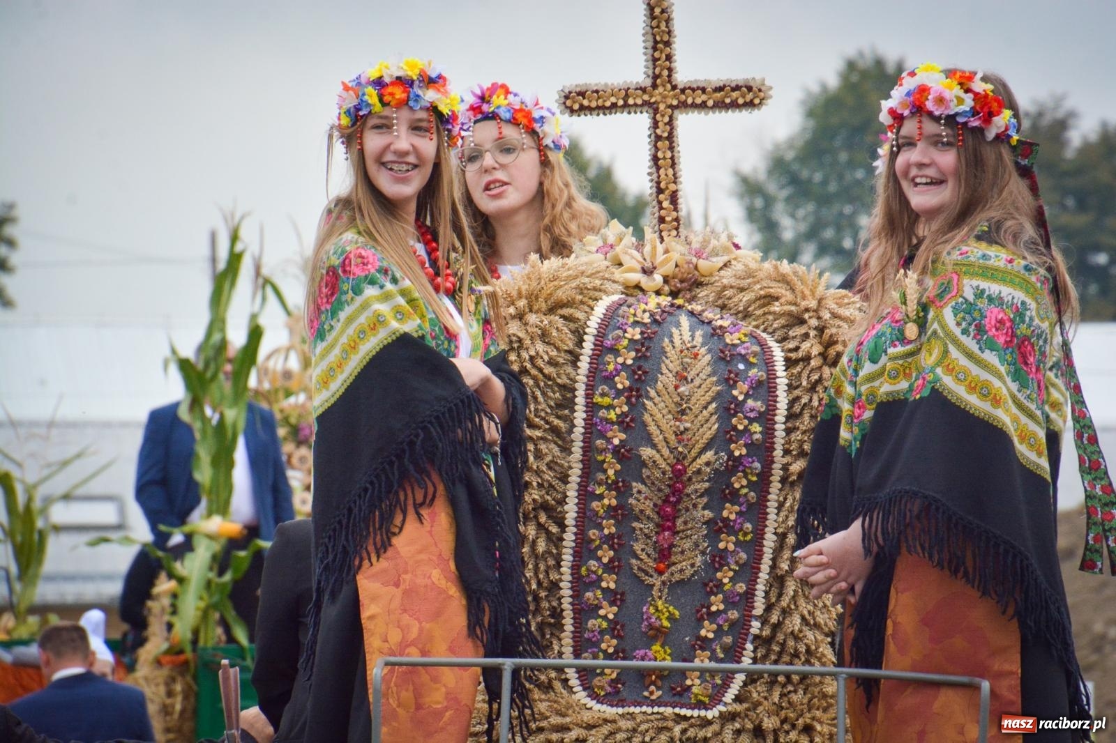Zdjęcie w galerii na portalu naszraciborz.pl: Dożynki gminne w Pawłowie – najdłużej trwający korowód w powiecie [FOTO i WIDEO] wiadomości z regionu