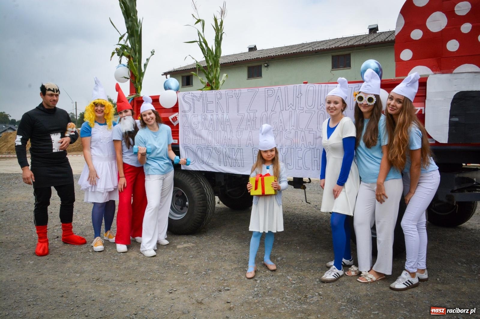 Zdjęcie w galerii na portalu naszraciborz.pl: Dożynki gminne w Pawłowie – najdłużej trwający korowód w powiecie [FOTO i WIDEO] wiadomości z regionu