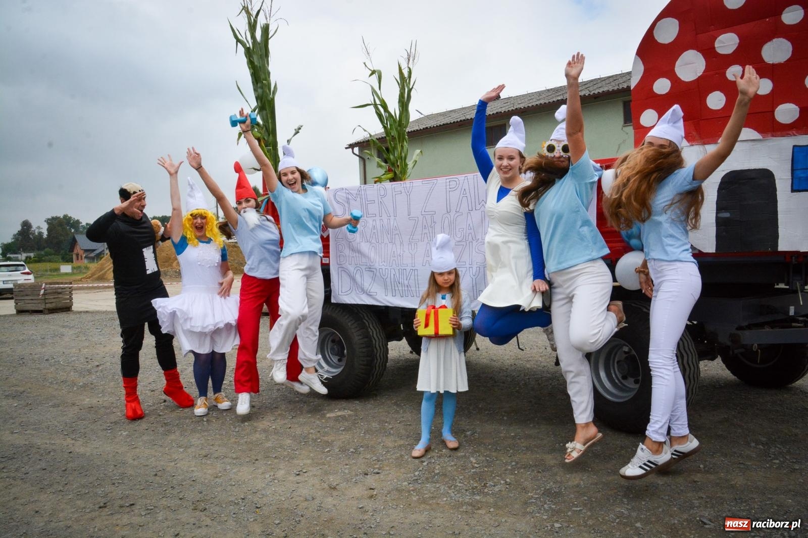 Zdjęcie w galerii na portalu naszraciborz.pl: Dożynki gminne w Pawłowie – najdłużej trwający korowód w powiecie [FOTO i WIDEO] wiadomości z regionu