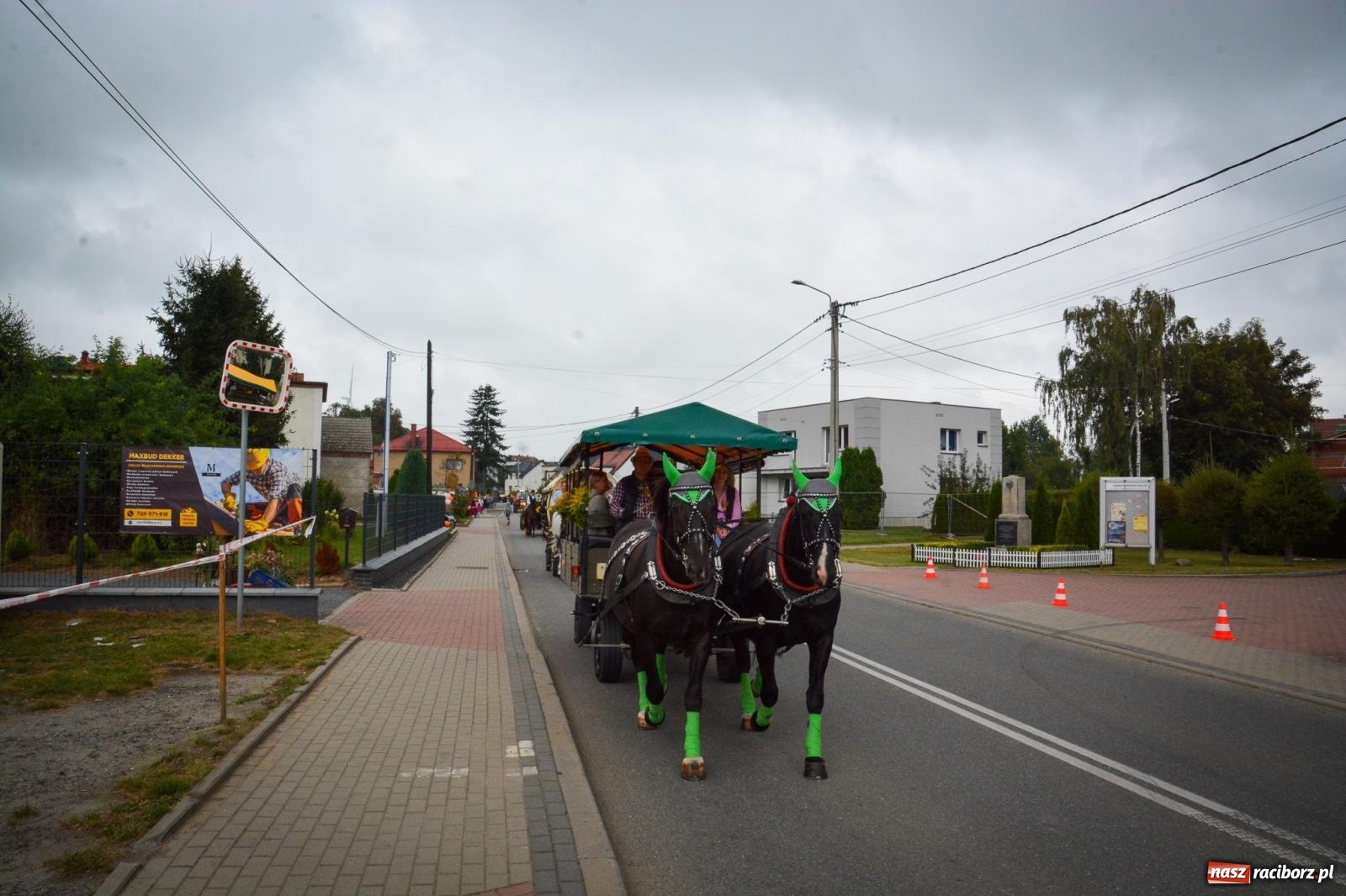 Zdjęcie w galerii na portalu naszraciborz.pl: Dożynki gminne w Pawłowie – najdłużej trwający korowód w powiecie [FOTO i WIDEO] wiadomości z regionu
