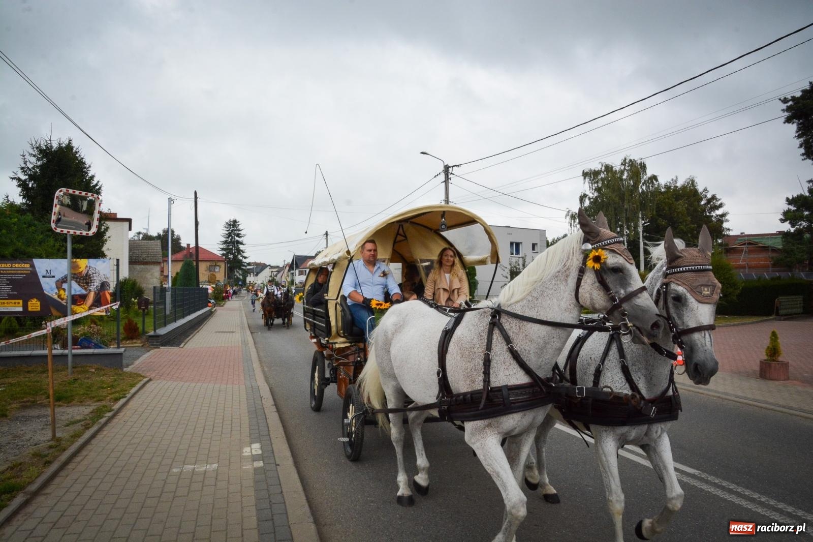 Zdjęcie w galerii na portalu naszraciborz.pl: Dożynki gminne w Pawłowie – najdłużej trwający korowód w powiecie [FOTO i WIDEO] wiadomości z regionu