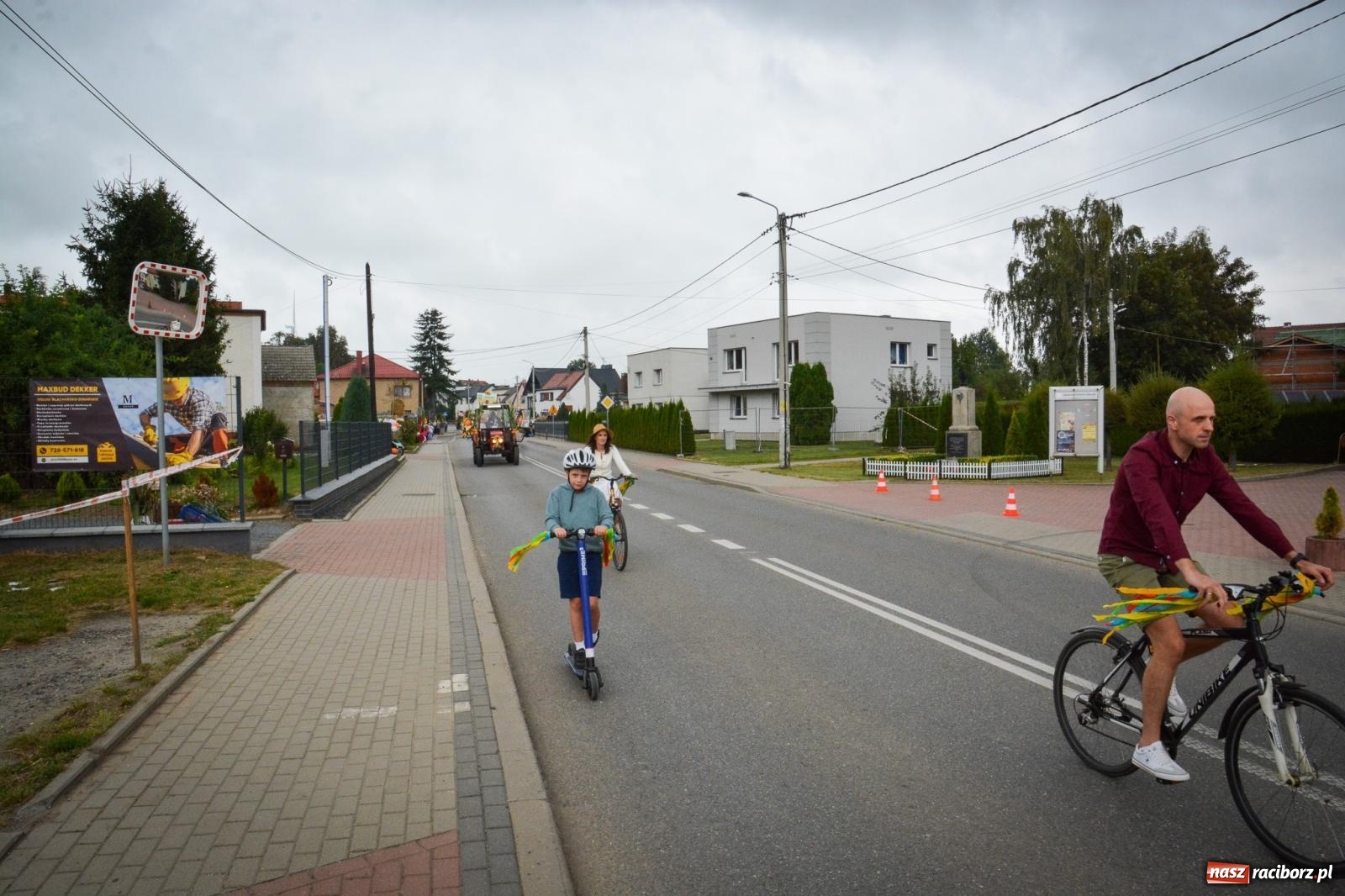 Zdjęcie w galerii na portalu naszraciborz.pl: Dożynki gminne w Pawłowie – najdłużej trwający korowód w powiecie [FOTO i WIDEO] wiadomości z regionu