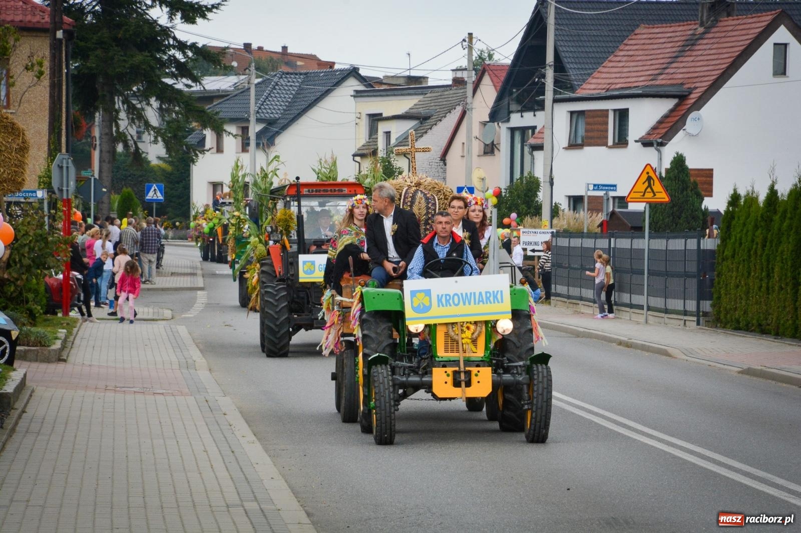 Zdjęcie w galerii na portalu naszraciborz.pl: Dożynki gminne w Pawłowie – najdłużej trwający korowód w powiecie [FOTO i WIDEO] wiadomości z regionu