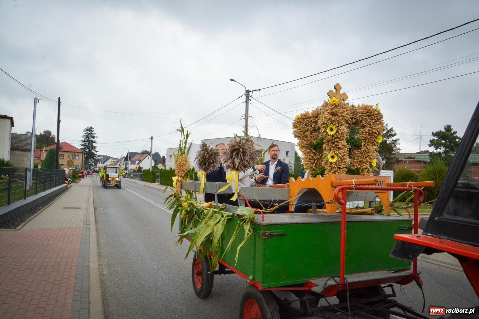 Zdjęcie w galerii na portalu naszraciborz.pl: Dożynki gminne w Pawłowie – najdłużej trwający korowód w powiecie [FOTO i WIDEO] wiadomości z regionu