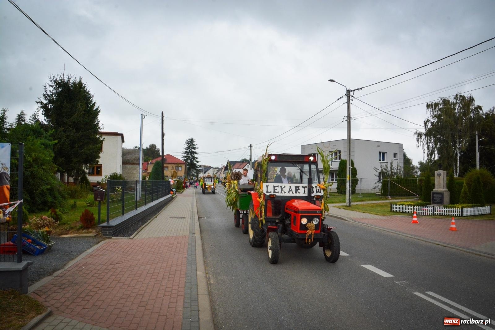 Zdjęcie w galerii na portalu naszraciborz.pl: Dożynki gminne w Pawłowie – najdłużej trwający korowód w powiecie [FOTO i WIDEO] wiadomości z regionu