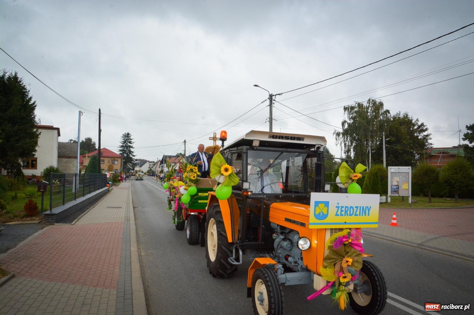 Zdjęcie w galerii na portalu naszraciborz.pl: Dożynki gminne w Pawłowie – najdłużej trwający korowód w powiecie [FOTO i WIDEO] wiadomości z regionu
