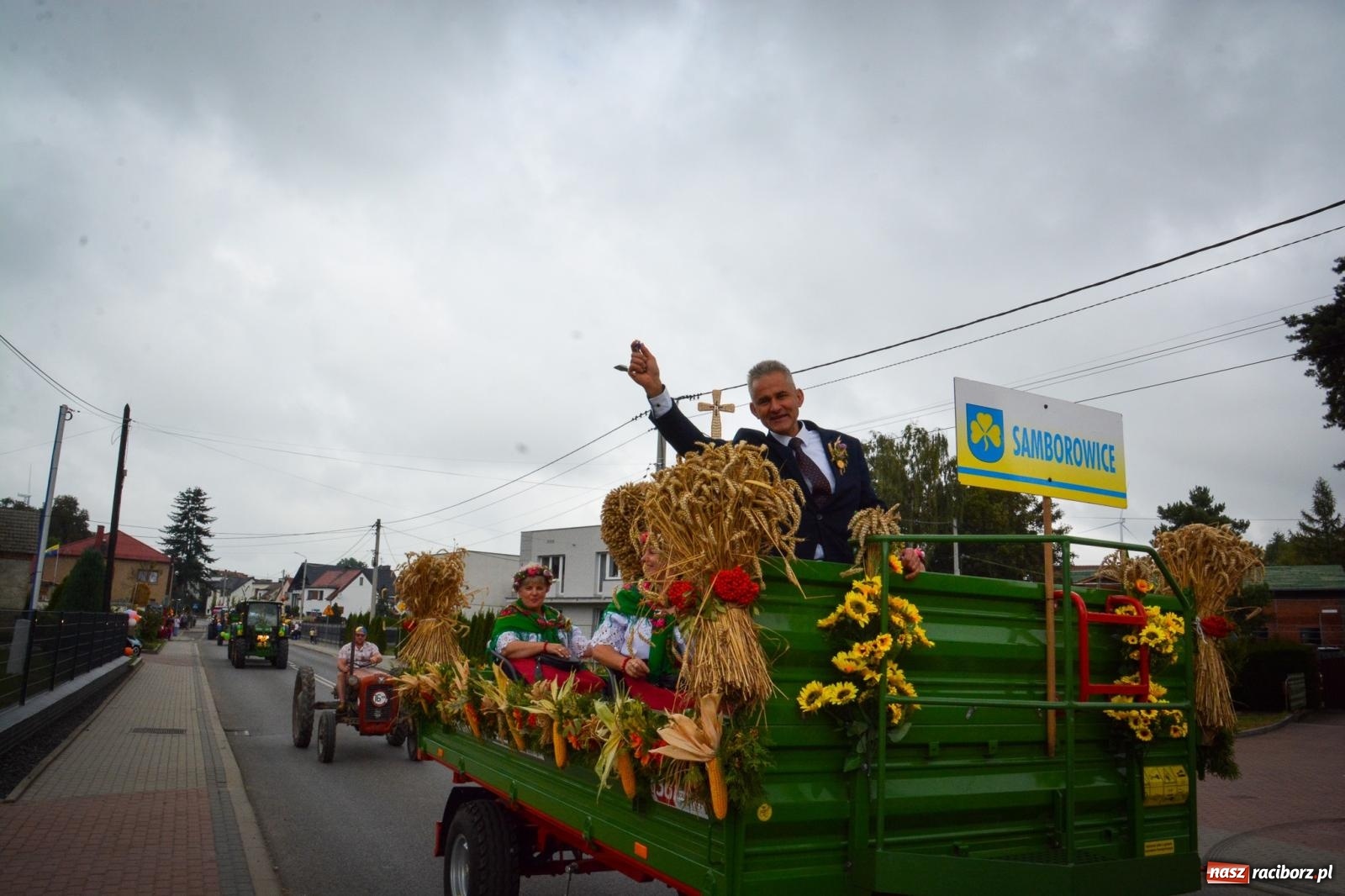 Zdjęcie w galerii na portalu naszraciborz.pl: Dożynki gminne w Pawłowie – najdłużej trwający korowód w powiecie [FOTO i WIDEO] wiadomości z regionu
