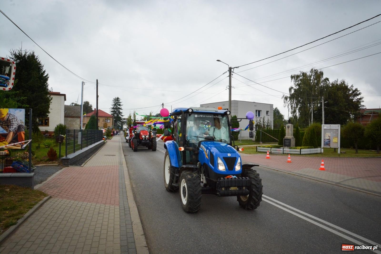Zdjęcie w galerii na portalu naszraciborz.pl: Dożynki gminne w Pawłowie – najdłużej trwający korowód w powiecie [FOTO i WIDEO] wiadomości z regionu