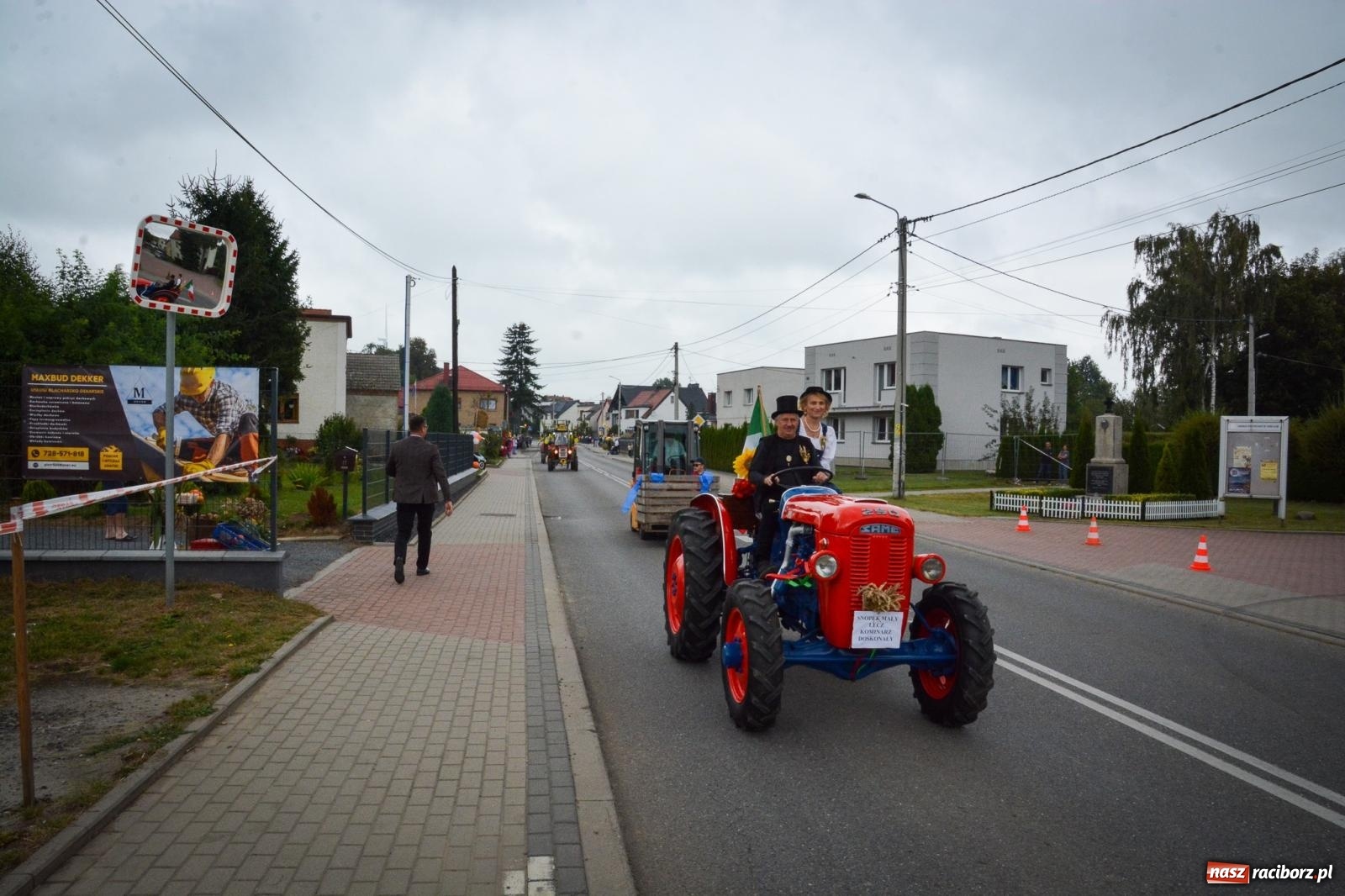 Zdjęcie w galerii na portalu naszraciborz.pl: Dożynki gminne w Pawłowie – najdłużej trwający korowód w powiecie [FOTO i WIDEO] wiadomości z regionu