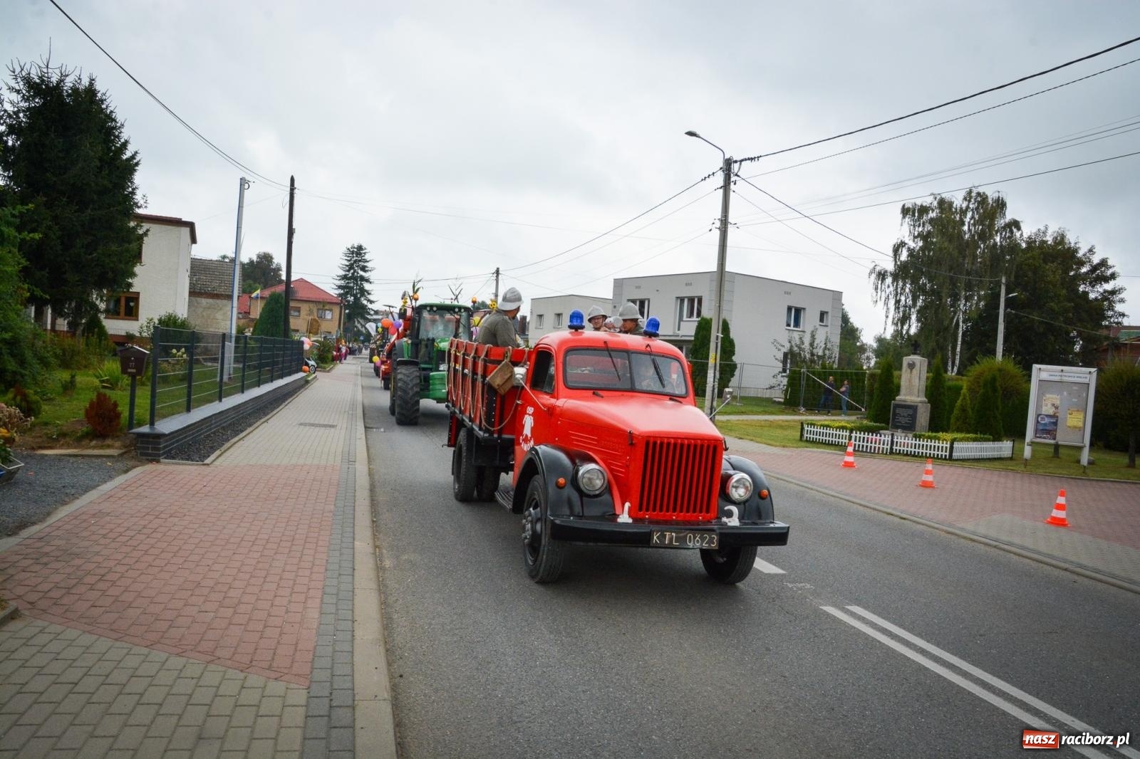 Zdjęcie w galerii na portalu naszraciborz.pl: Dożynki gminne w Pawłowie – najdłużej trwający korowód w powiecie [FOTO i WIDEO] wiadomości z regionu
