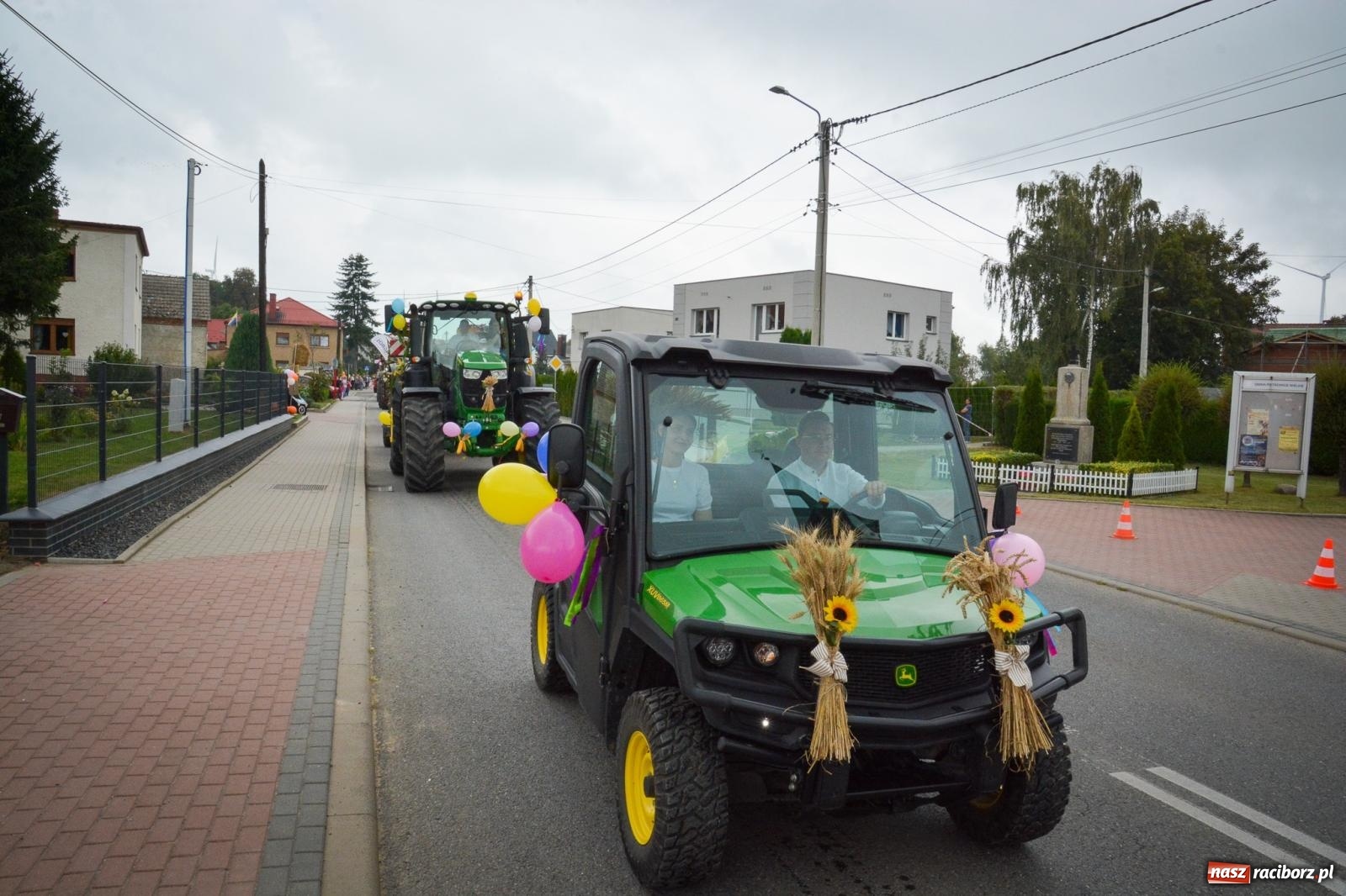 Zdjęcie w galerii na portalu naszraciborz.pl: Dożynki gminne w Pawłowie – najdłużej trwający korowód w powiecie [FOTO i WIDEO] wiadomości z regionu