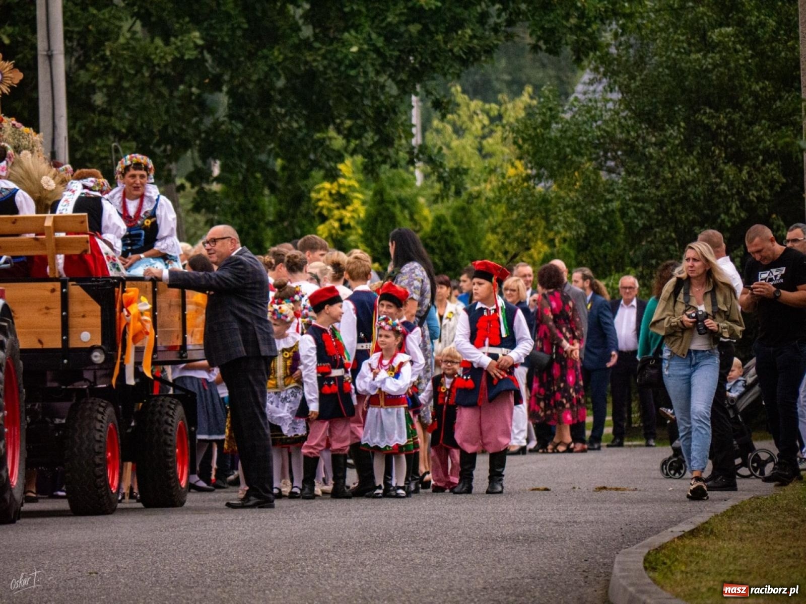 Zdjęcie w galerii na portalu naszraciborz.pl: Dożynki w Nędzy – tradycja i muzyka w centrum gminy wiadomości z regionu