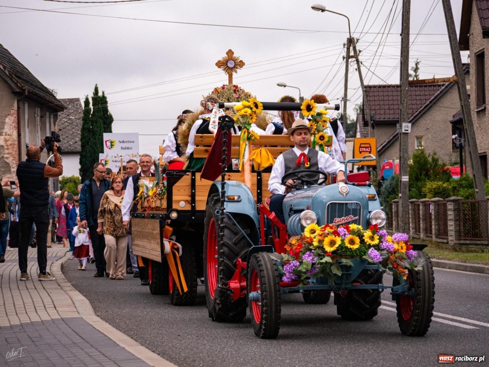 Zdjęcie w galerii na portalu naszraciborz.pl: Dożynki w Nędzy – tradycja i muzyka w centrum gminy wiadomości z regionu