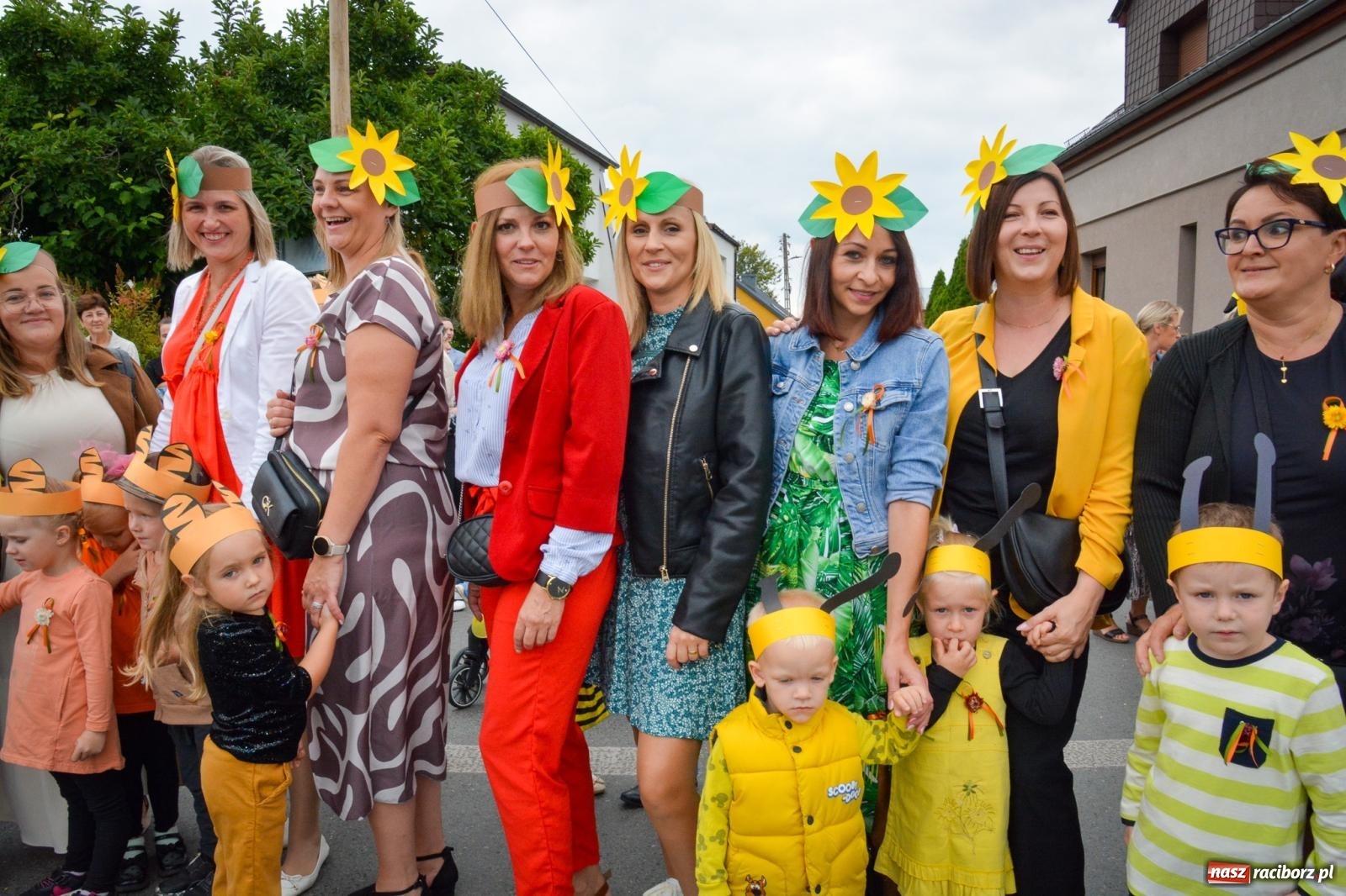 Zdjęcie w galerii na portalu naszraciborz.pl: Dożynki w Krzanowicach – kolorowy i radosny korowód [FOTO i WIDEO] wiadomości z regionu