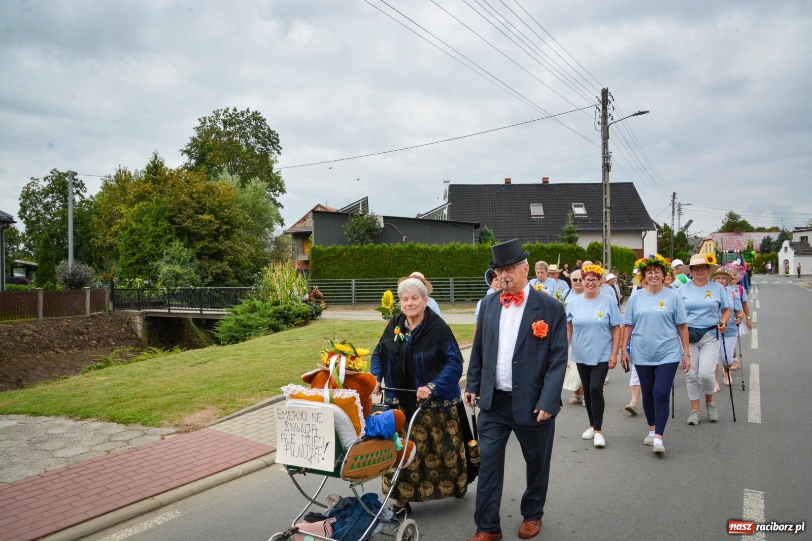 Zdjęcie w galerii na portalu naszraciborz.pl: Dożynki w Krzanowicach – kolorowy i radosny korowód [FOTO i WIDEO] wiadomości z regionu