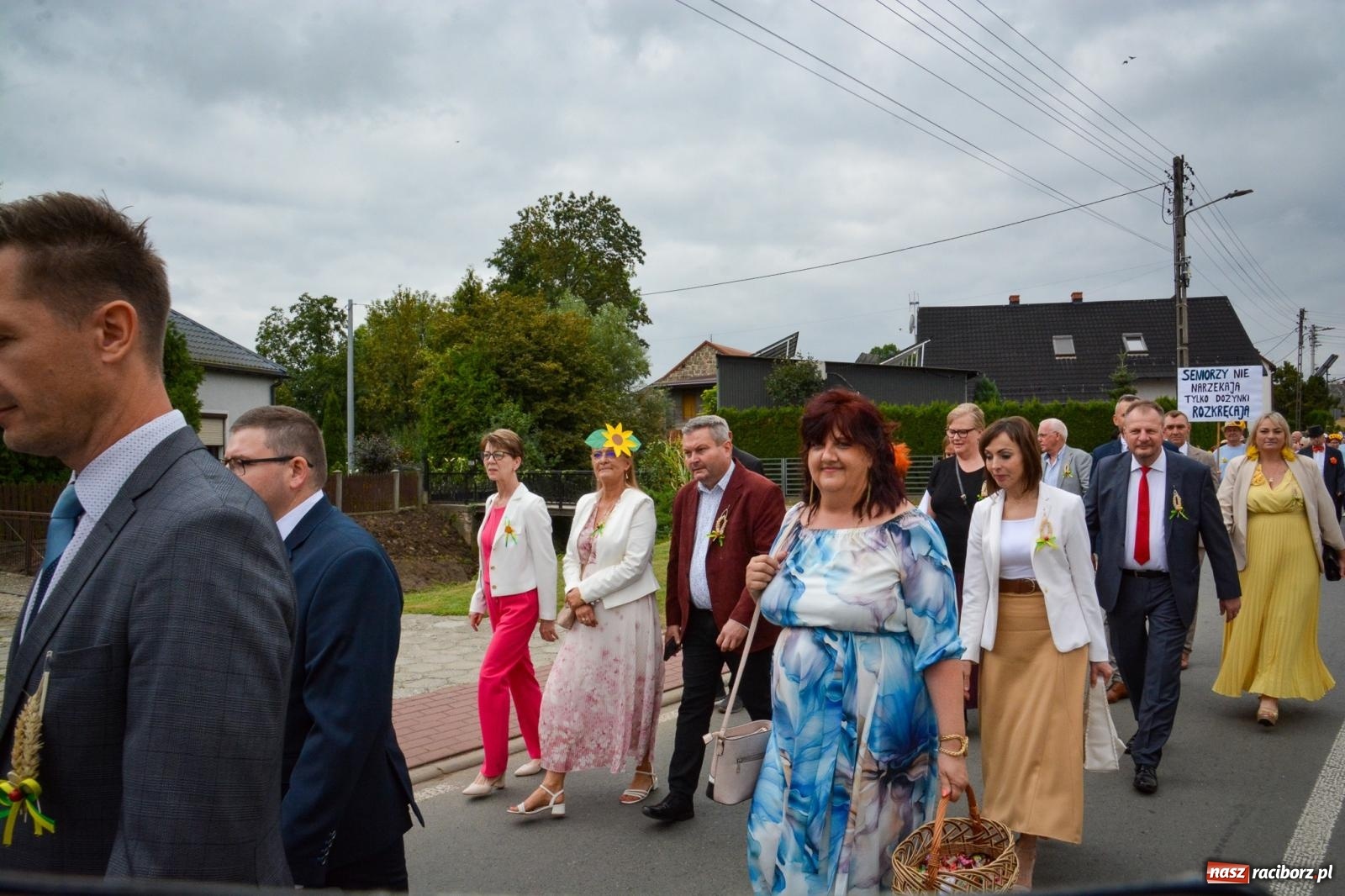 Zdjęcie w galerii na portalu naszraciborz.pl: Dożynki w Krzanowicach – kolorowy i radosny korowód [FOTO i WIDEO] wiadomości z regionu