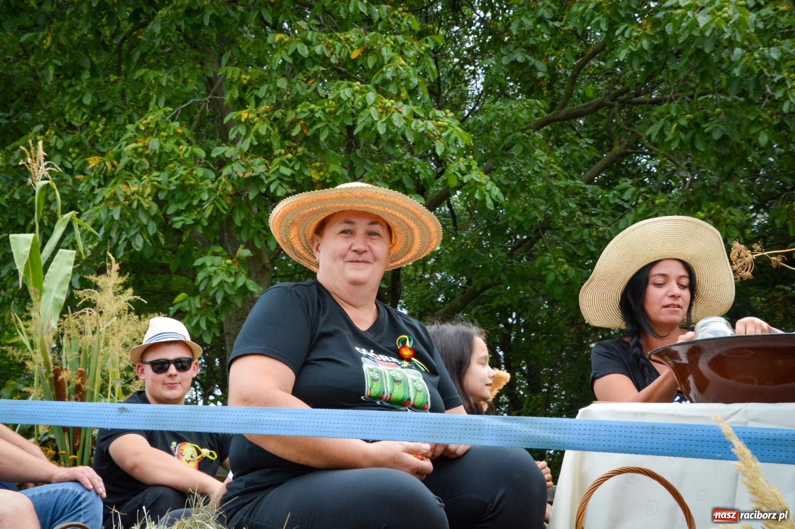 Zdjęcie w galerii na portalu naszraciborz.pl: Dożynki w Krzanowicach – kolorowy i radosny korowód [FOTO i WIDEO] wiadomości z regionu
