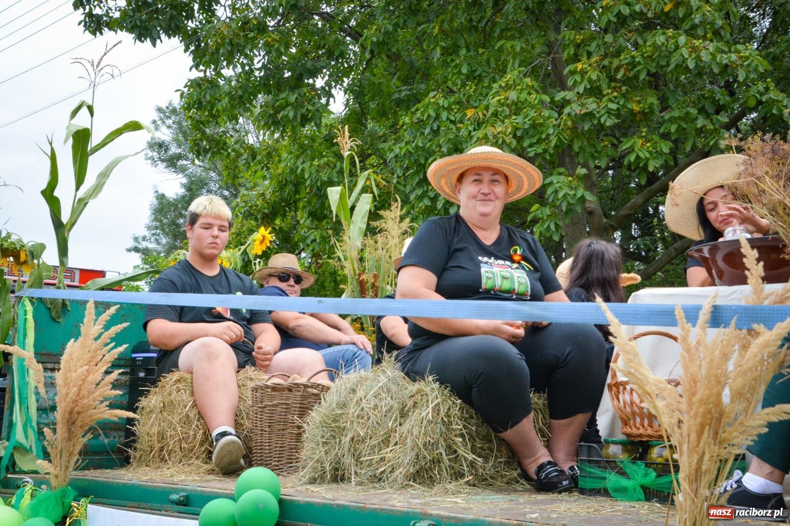 Zdjęcie w galerii na portalu naszraciborz.pl: Dożynki w Krzanowicach – kolorowy i radosny korowód [FOTO i WIDEO] wiadomości z regionu
