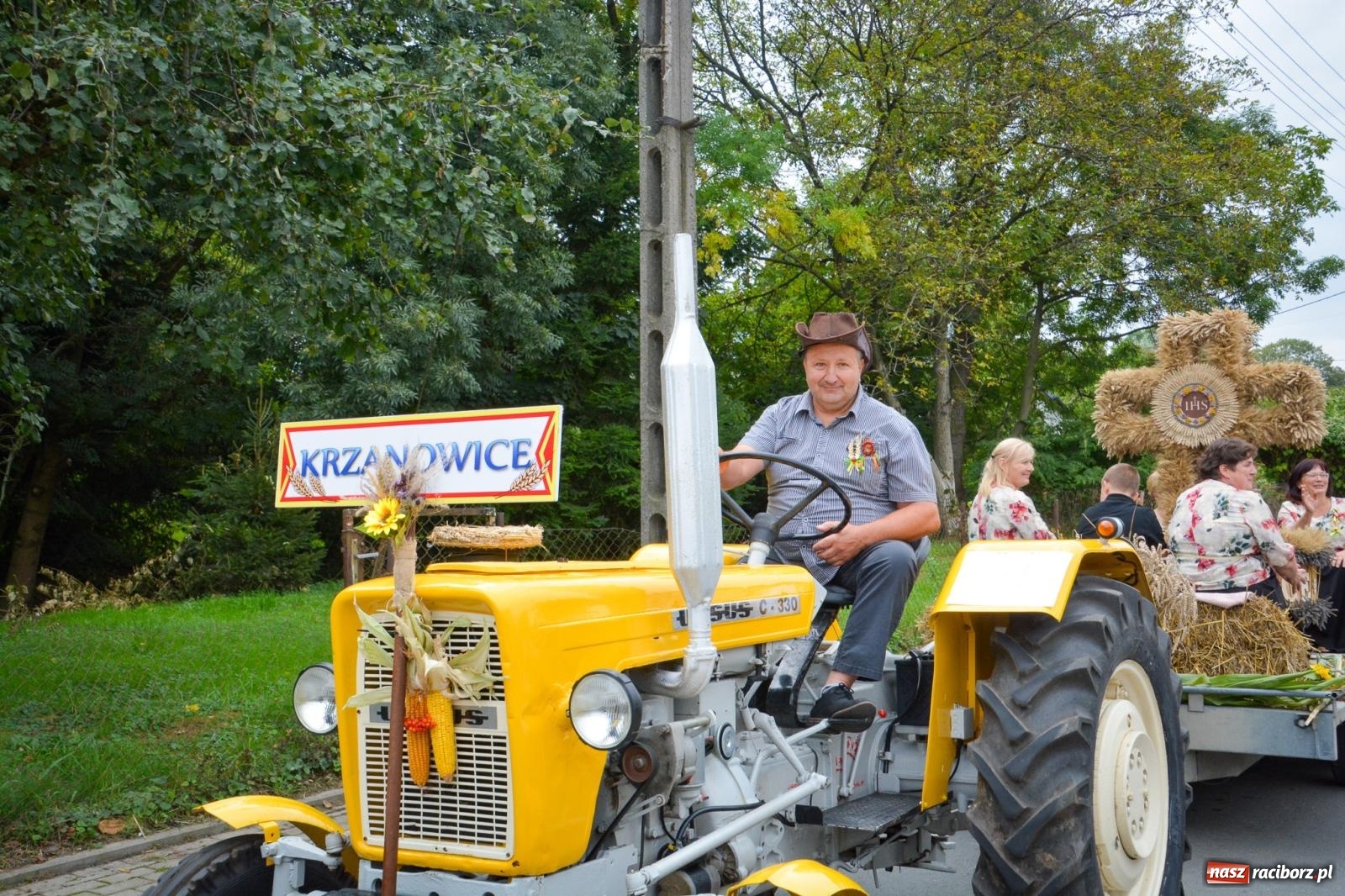 Zdjęcie w galerii na portalu naszraciborz.pl: Dożynki w Krzanowicach – kolorowy i radosny korowód [FOTO i WIDEO] wiadomości z regionu