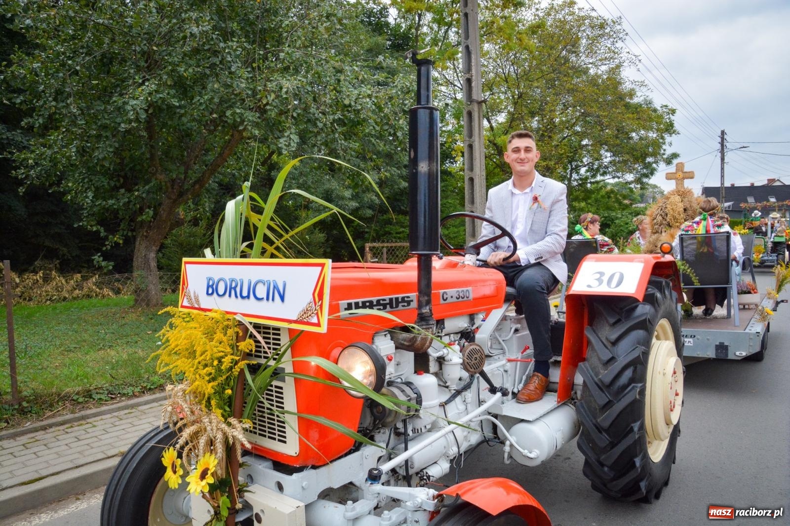 Zdjęcie w galerii na portalu naszraciborz.pl: Dożynki w Krzanowicach – kolorowy i radosny korowód [FOTO i WIDEO] wiadomości z regionu
