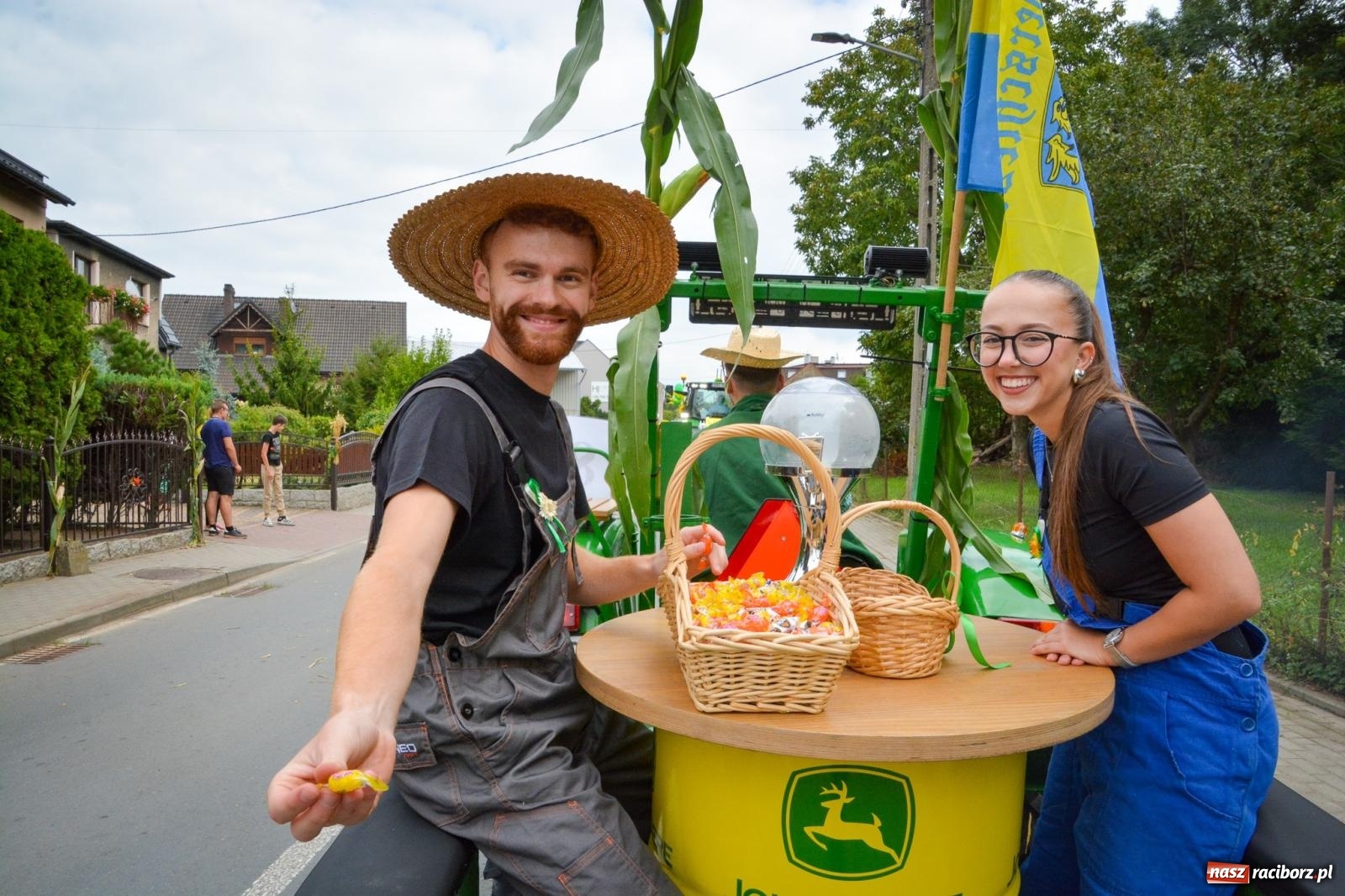 Zdjęcie w galerii na portalu naszraciborz.pl: Dożynki w Krzanowicach – kolorowy i radosny korowód [FOTO i WIDEO] wiadomości z regionu