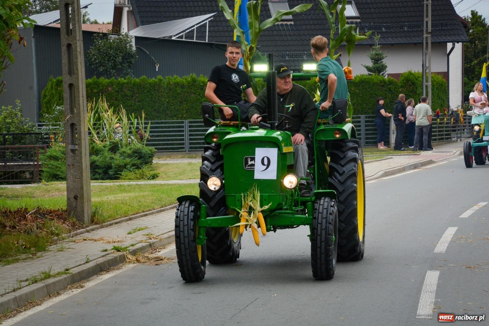 Zdjęcie w galerii na portalu naszraciborz.pl: Dożynki w Krzanowicach – kolorowy i radosny korowód [FOTO i WIDEO] wiadomości z regionu