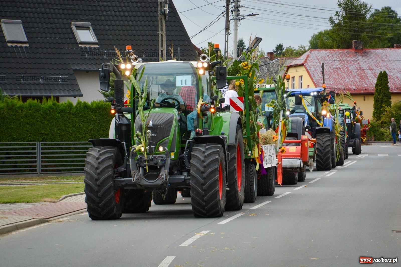 Zdjęcie w galerii na portalu naszraciborz.pl: Dożynki w Krzanowicach – kolorowy i radosny korowód [FOTO i WIDEO] wiadomości z regionu