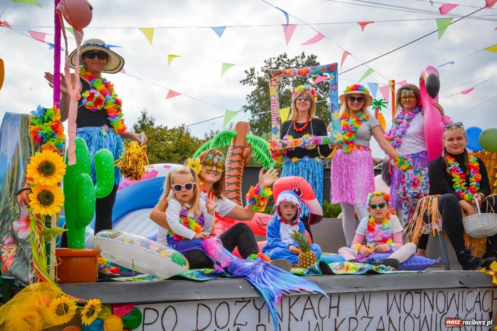 Zdjęcie w galerii na portalu naszraciborz.pl: Dożynki w Krzanowicach – kolorowy i radosny korowód [FOTO i WIDEO] wiadomości z regionu