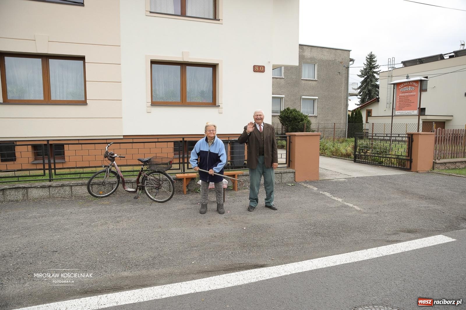 Zdjęcie w galerii na portalu naszraciborz.pl: Dożynki w Raciborzu Sudole: rolnicze święto z humorem i tradycją wiadomości z regionu