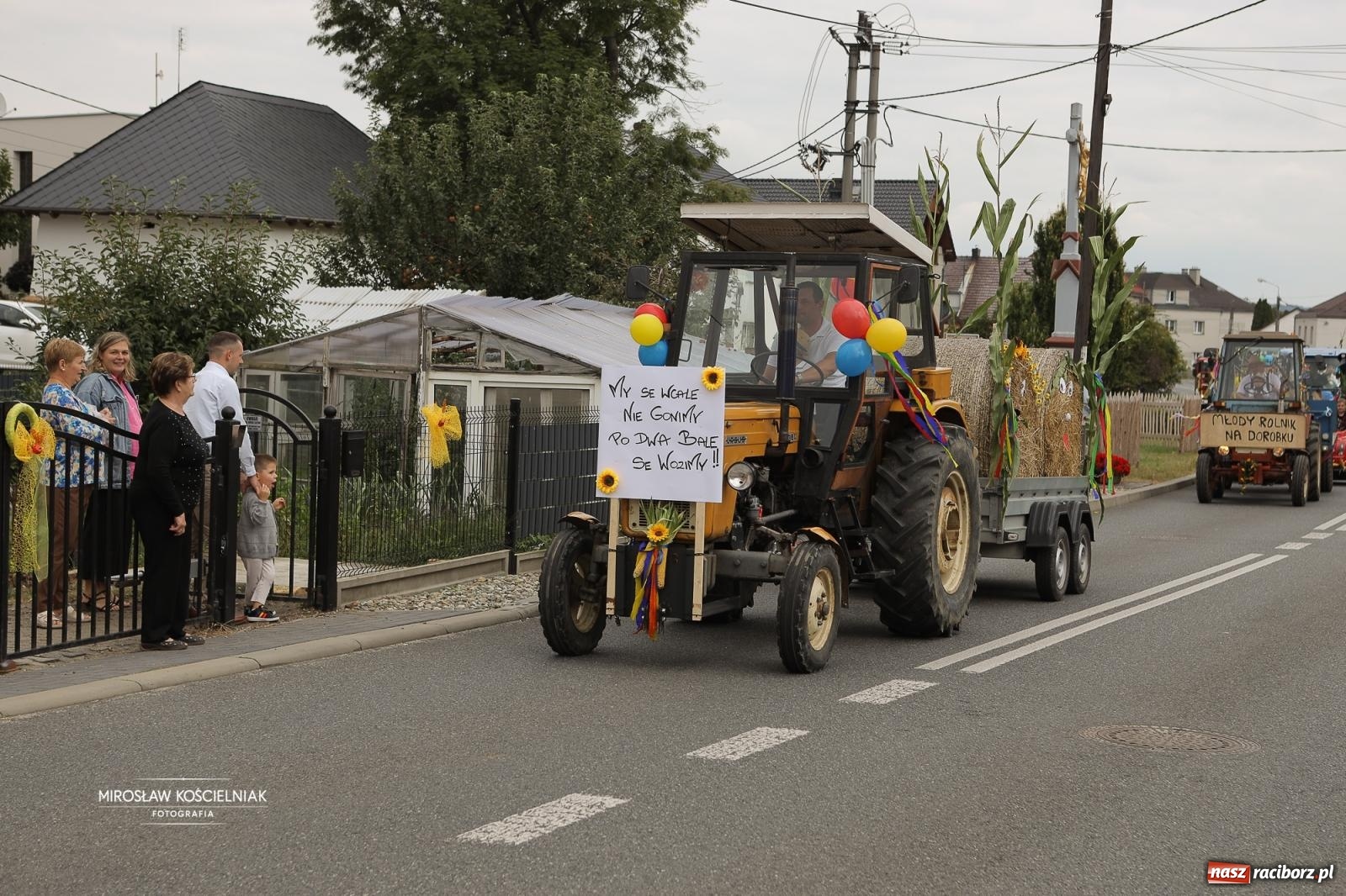 Zdjęcie w galerii na portalu naszraciborz.pl: Dożynki w Raciborzu Sudole: rolnicze święto z humorem i tradycją wiadomości z regionu