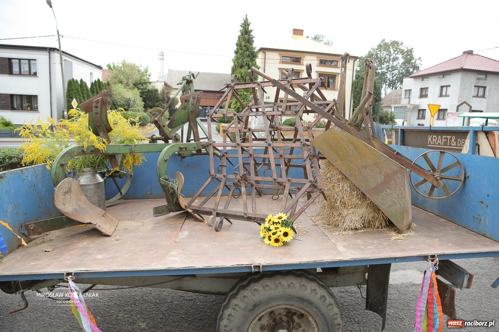 Zdjęcie w galerii na portalu naszraciborz.pl: Dożynki w Raciborzu Sudole: rolnicze święto z humorem i tradycją wiadomości z regionu