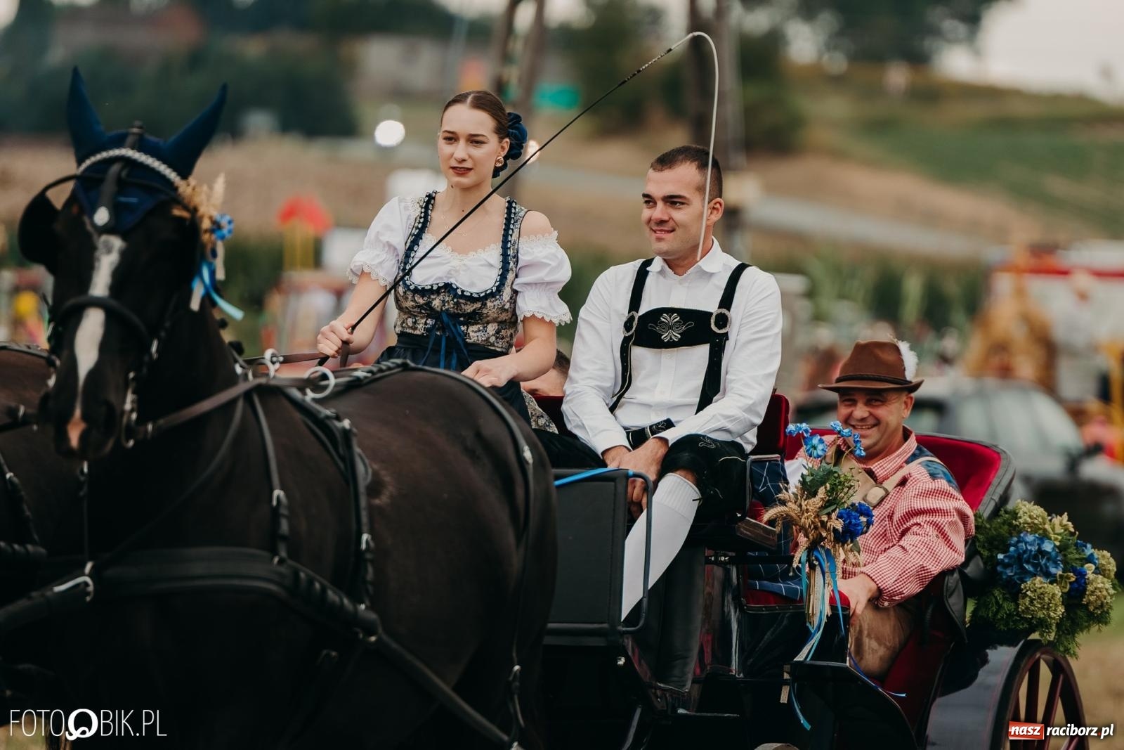 Zdjęcie w galerii na portalu naszraciborz.pl: Dożynki gminy Rudnik w Ponięcicach - korowód i otwarcie świetlicy wiadomości z regionu