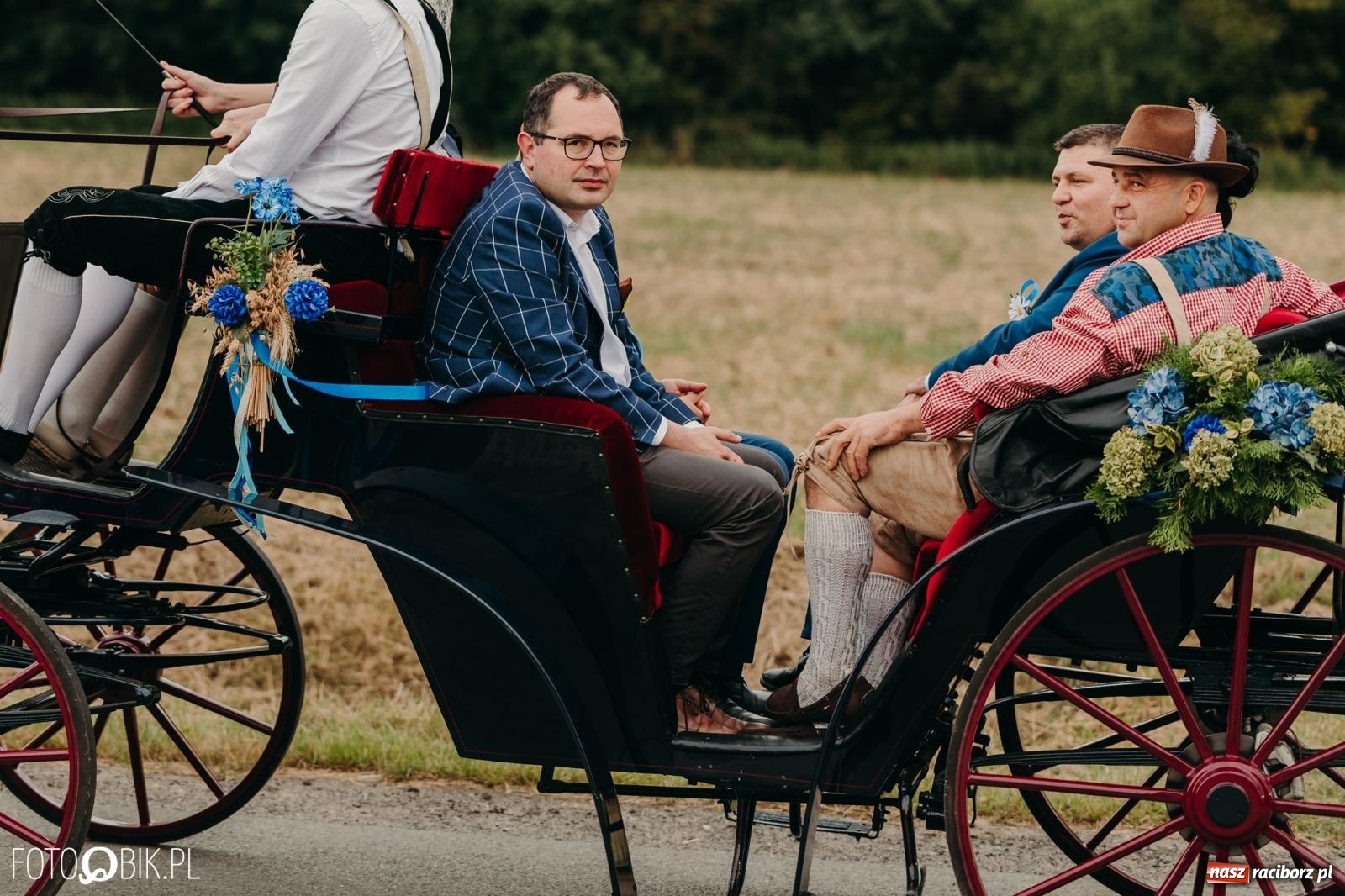 Zdjęcie w galerii na portalu naszraciborz.pl: Dożynki gminy Rudnik w Ponięcicach - korowód i otwarcie świetlicy wiadomości z regionu