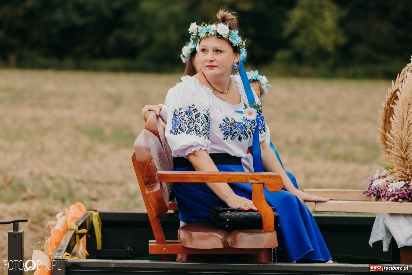 Zdjęcie w galerii na portalu naszraciborz.pl: Dożynki gminy Rudnik w Ponięcicach - korowód i otwarcie świetlicy wiadomości z regionu