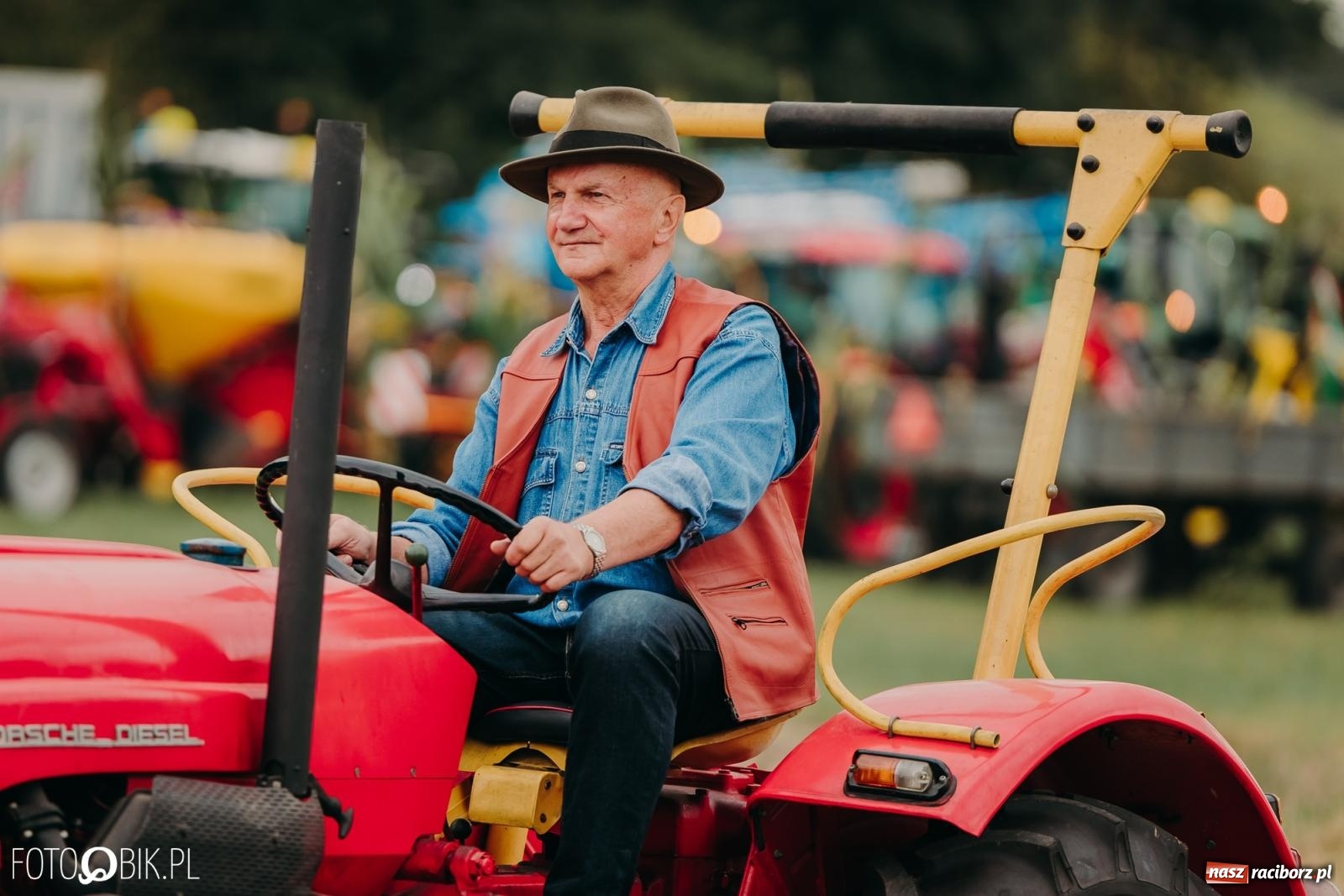 Zdjęcie w galerii na portalu naszraciborz.pl: Dożynki gminy Rudnik w Ponięcicach - korowód i otwarcie świetlicy wiadomości z regionu