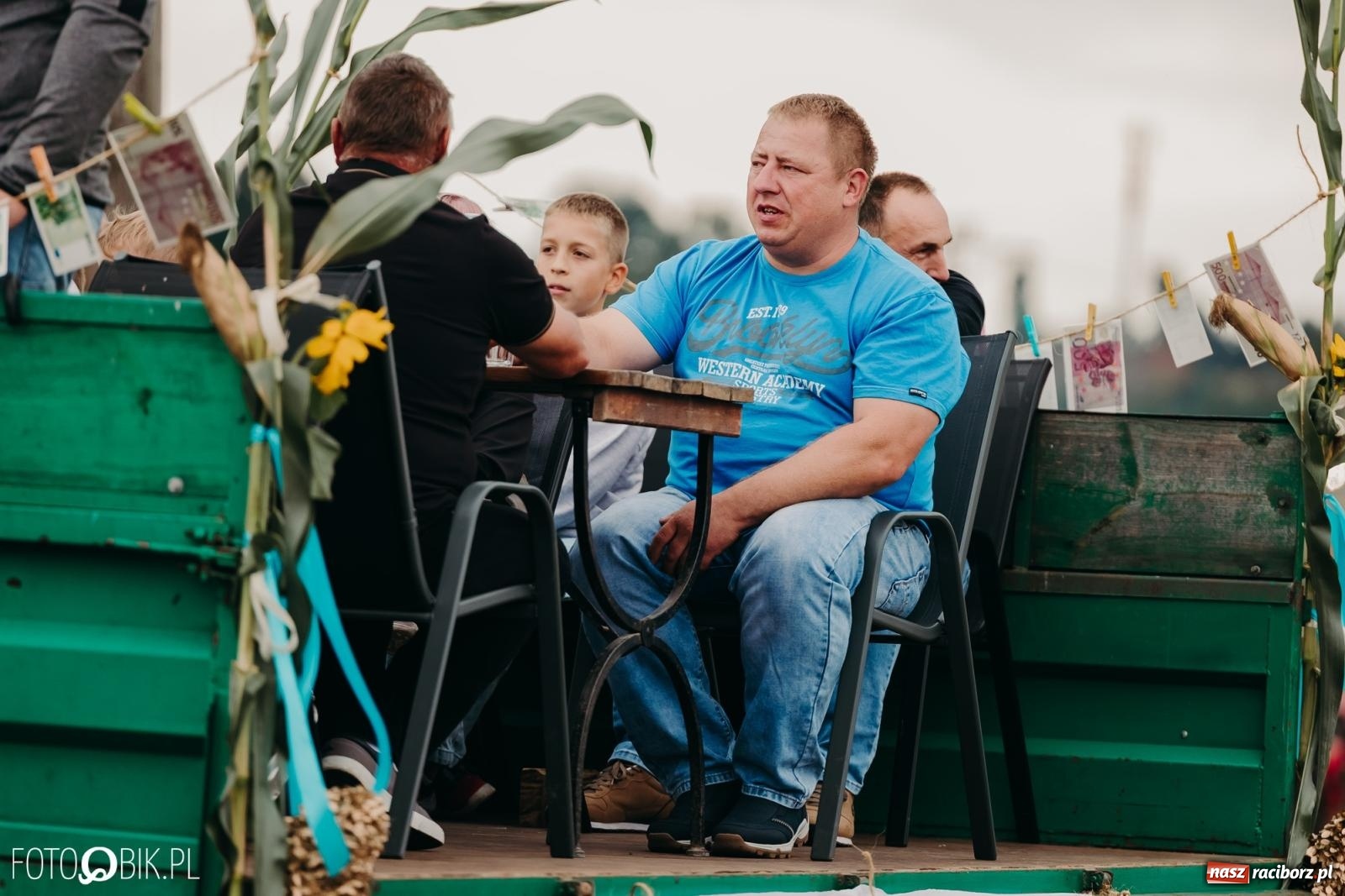 Zdjęcie w galerii na portalu naszraciborz.pl: Dożynki gminy Rudnik w Ponięcicach - korowód i otwarcie świetlicy wiadomości z regionu