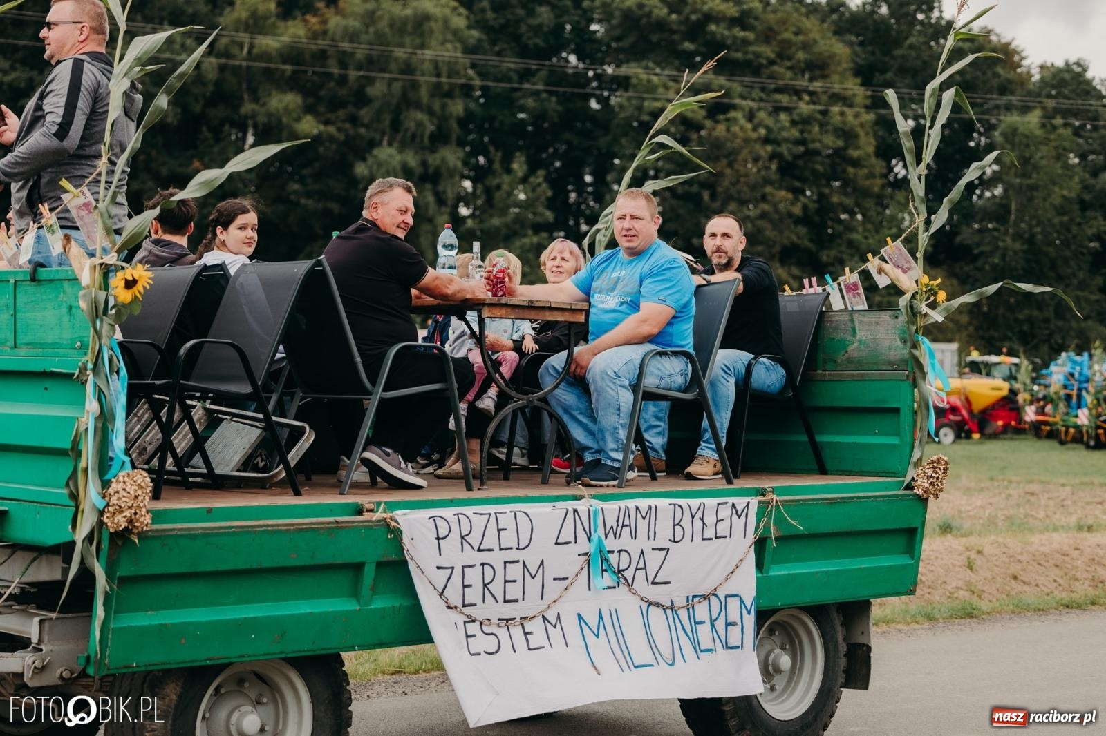 Zdjęcie w galerii na portalu naszraciborz.pl: Dożynki gminy Rudnik w Ponięcicach - korowód i otwarcie świetlicy wiadomości z regionu