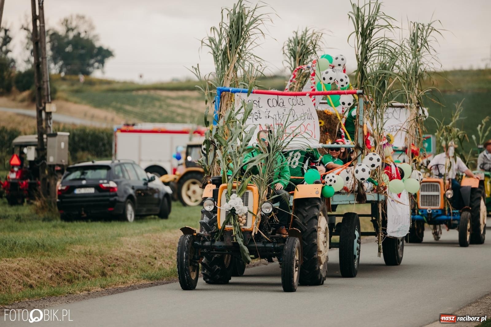 Zdjęcie w galerii na portalu naszraciborz.pl: Dożynki gminy Rudnik w Ponięcicach - korowód i otwarcie świetlicy wiadomości z regionu
