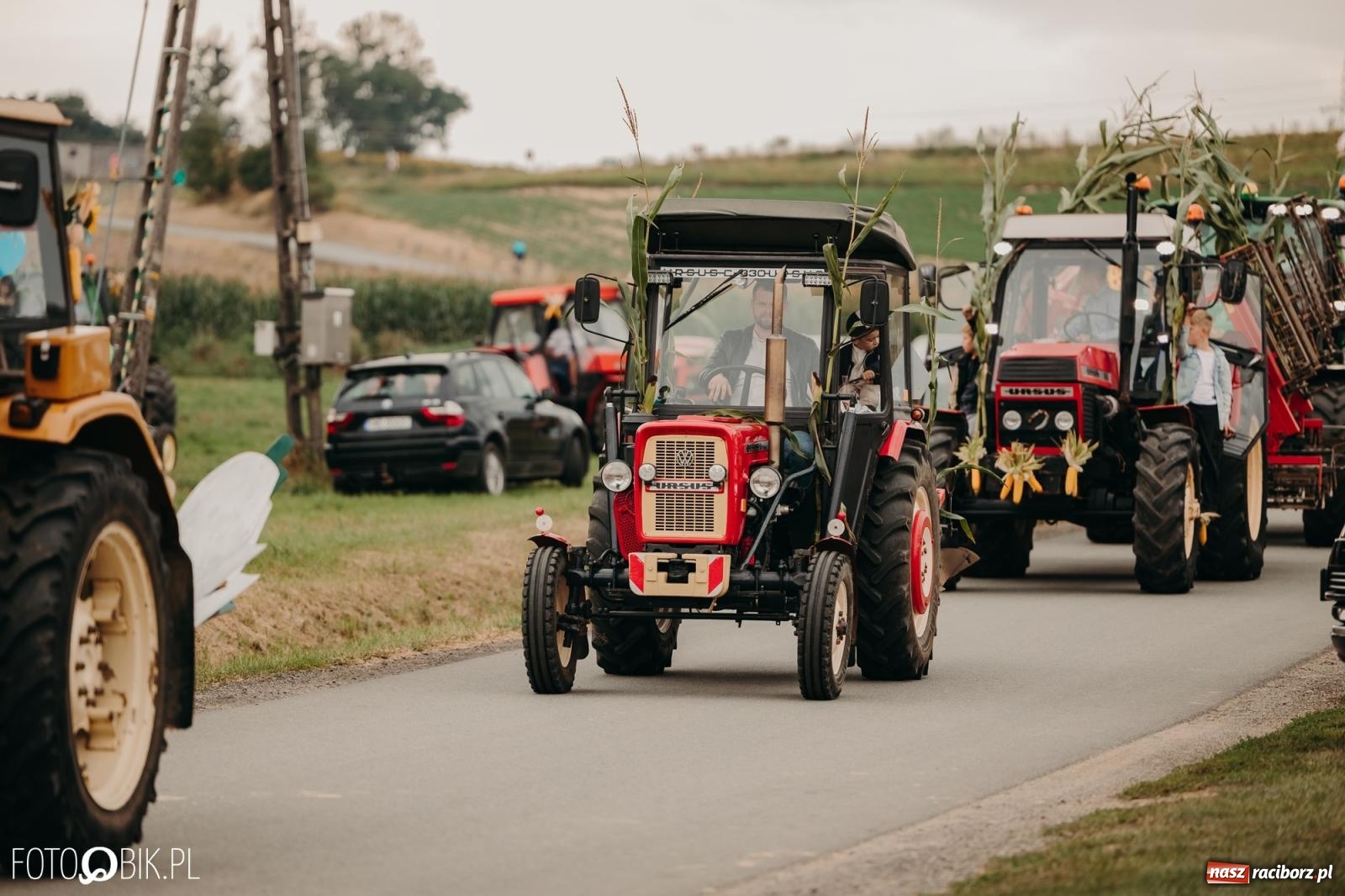 Zdjęcie w galerii na portalu naszraciborz.pl: Dożynki gminy Rudnik w Ponięcicach - korowód i otwarcie świetlicy wiadomości z regionu