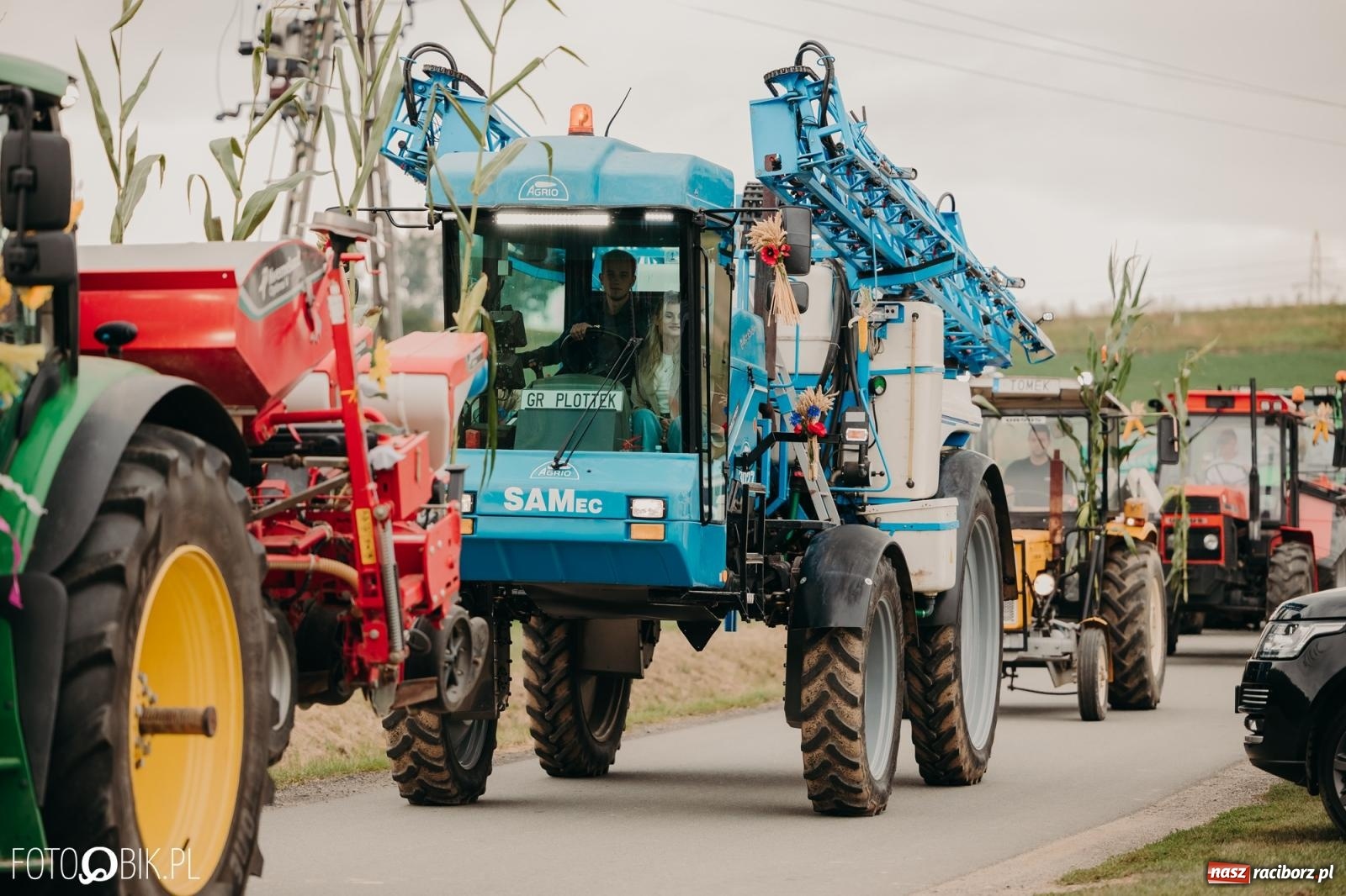 Zdjęcie w galerii na portalu naszraciborz.pl: Dożynki gminy Rudnik w Ponięcicach - korowód i otwarcie świetlicy wiadomości z regionu