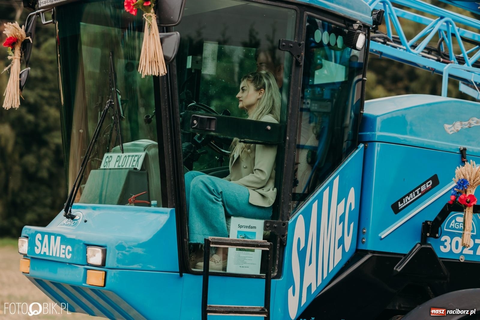 Zdjęcie w galerii na portalu naszraciborz.pl: Dożynki gminy Rudnik w Ponięcicach - korowód i otwarcie świetlicy wiadomości z regionu