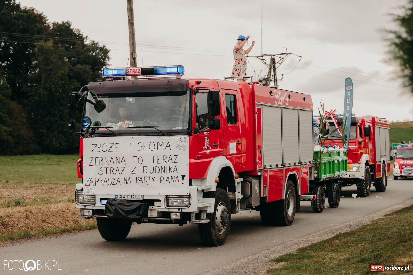 Zdjęcie w galerii na portalu naszraciborz.pl: Dożynki gminy Rudnik w Ponięcicach - korowód i otwarcie świetlicy wiadomości z regionu