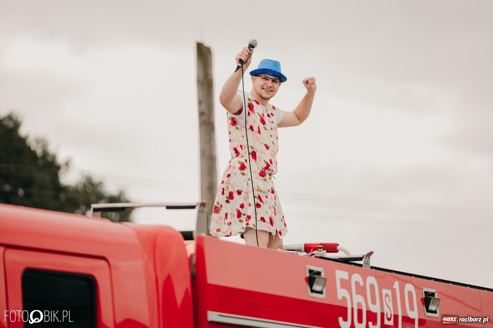 Zdjęcie w galerii na portalu naszraciborz.pl: Dożynki gminy Rudnik w Ponięcicach - korowód i otwarcie świetlicy wiadomości z regionu