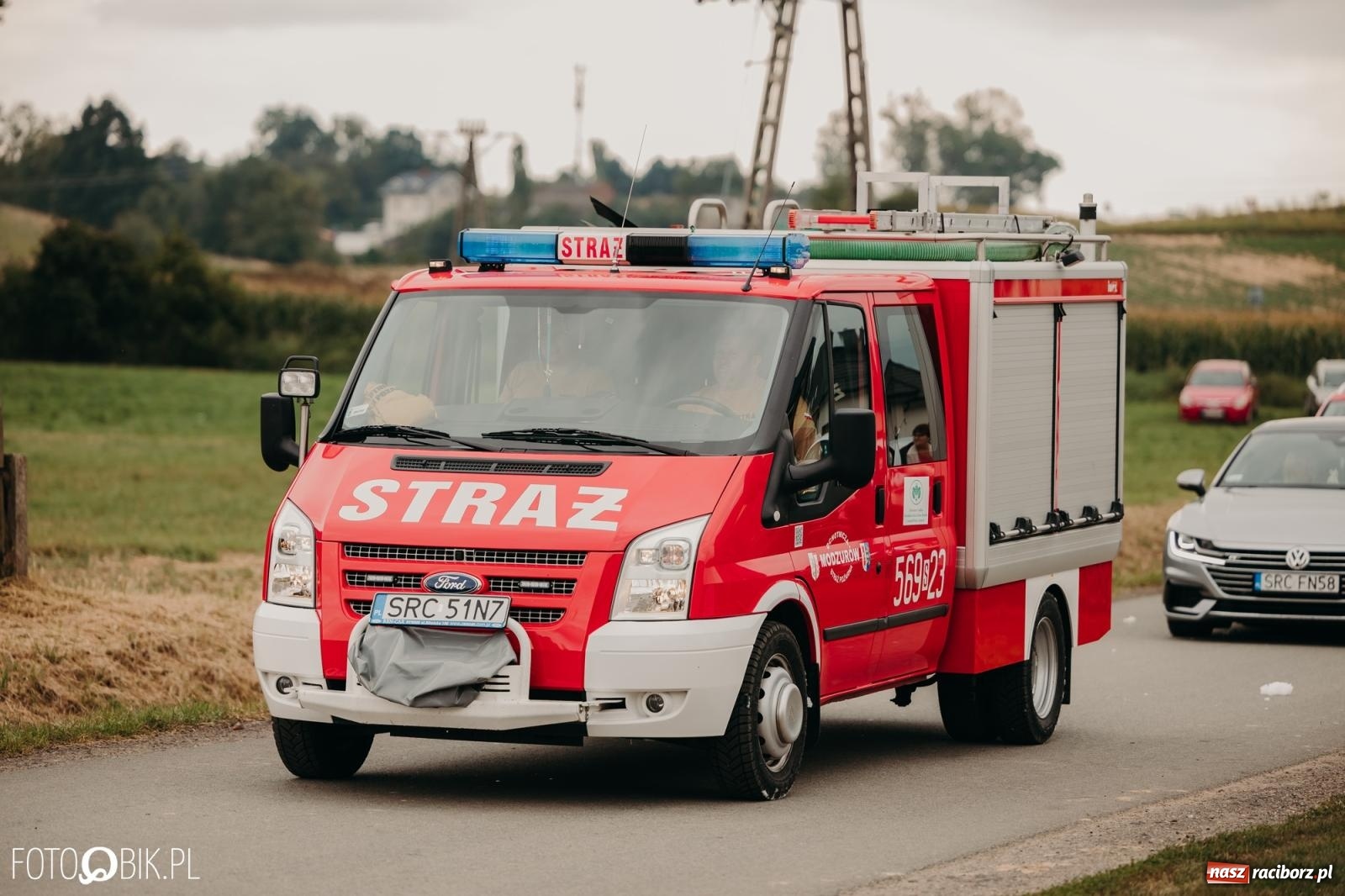 Zdjęcie w galerii na portalu naszraciborz.pl: Dożynki gminy Rudnik w Ponięcicach - korowód i otwarcie świetlicy wiadomości z regionu