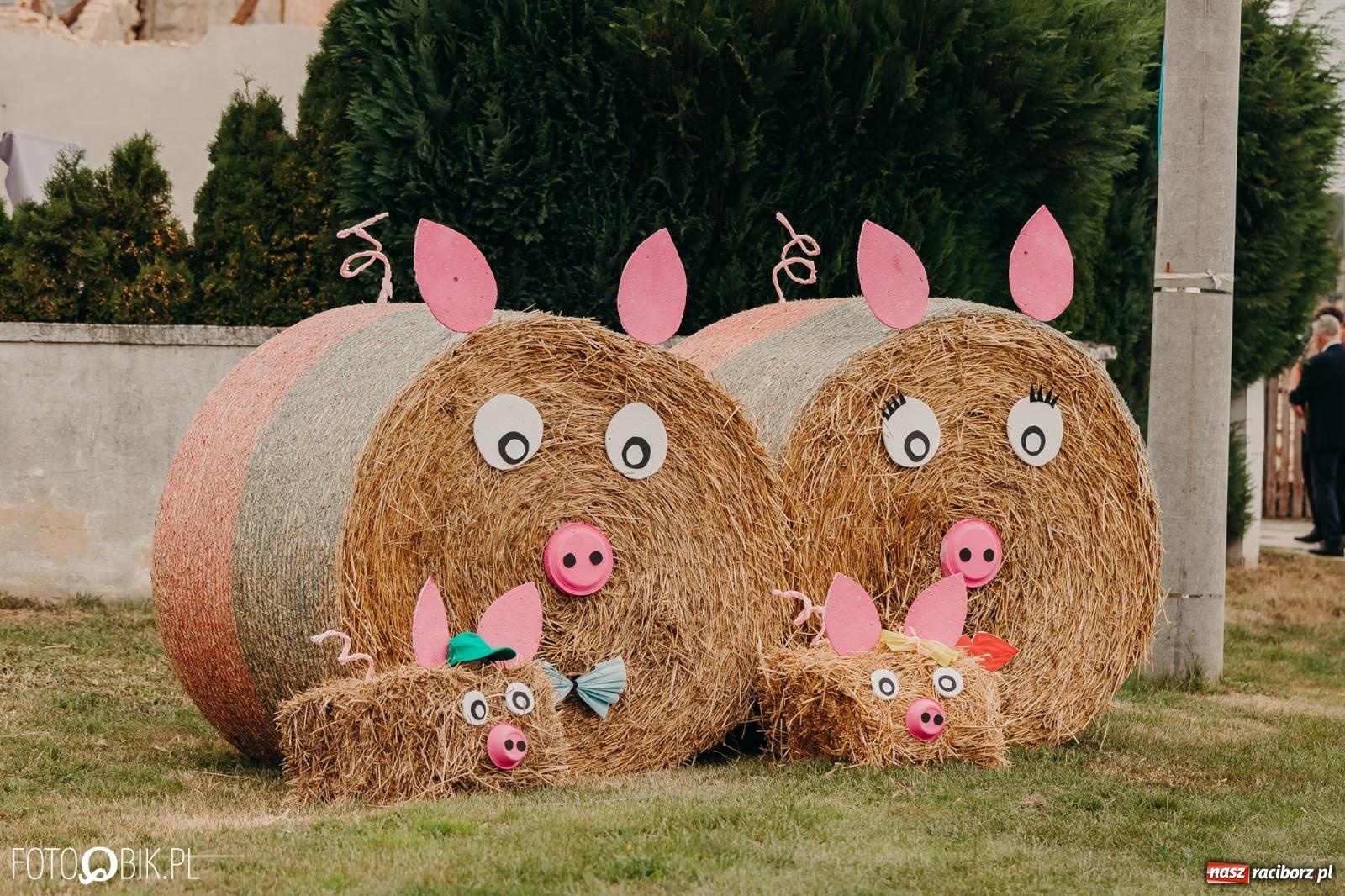 Zdjęcie w galerii na portalu naszraciborz.pl: Dożynki gminy Rudnik w Ponięcicach - korowód i otwarcie świetlicy wiadomości z regionu