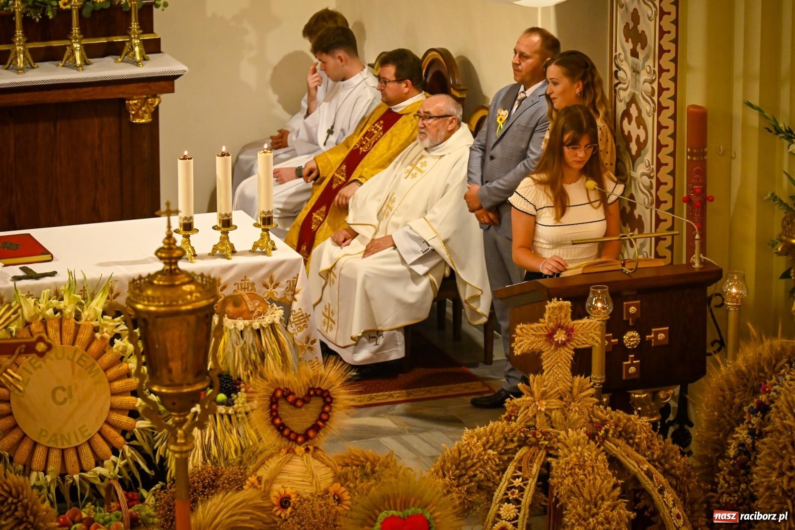 Zdjęcie w galerii na portalu naszraciborz.pl: Dożynki gminy Krzyżanowice w Owsiszczach. Imponujący korowód w międzynarodowym towarzystwie [FOTO i WIDEO] wiadomości z regionu