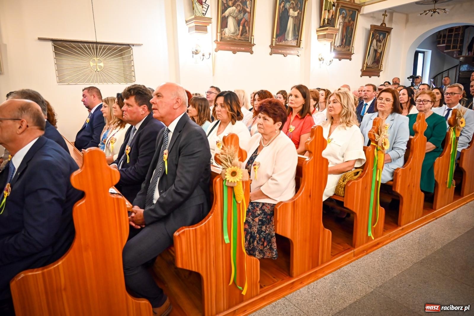 Zdjęcie w galerii na portalu naszraciborz.pl: Dożynki gminy Krzyżanowice w Owsiszczach. Imponujący korowód w międzynarodowym towarzystwie [FOTO i WIDEO] wiadomości z regionu