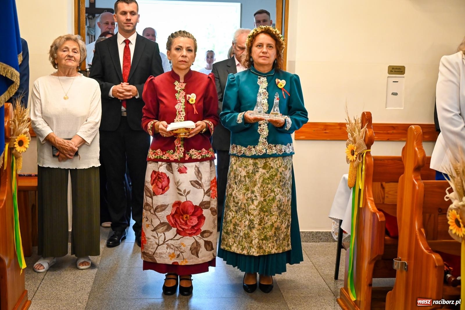 Zdjęcie w galerii na portalu naszraciborz.pl: Dożynki gminy Krzyżanowice w Owsiszczach. Imponujący korowód w międzynarodowym towarzystwie [FOTO i WIDEO] wiadomości z regionu