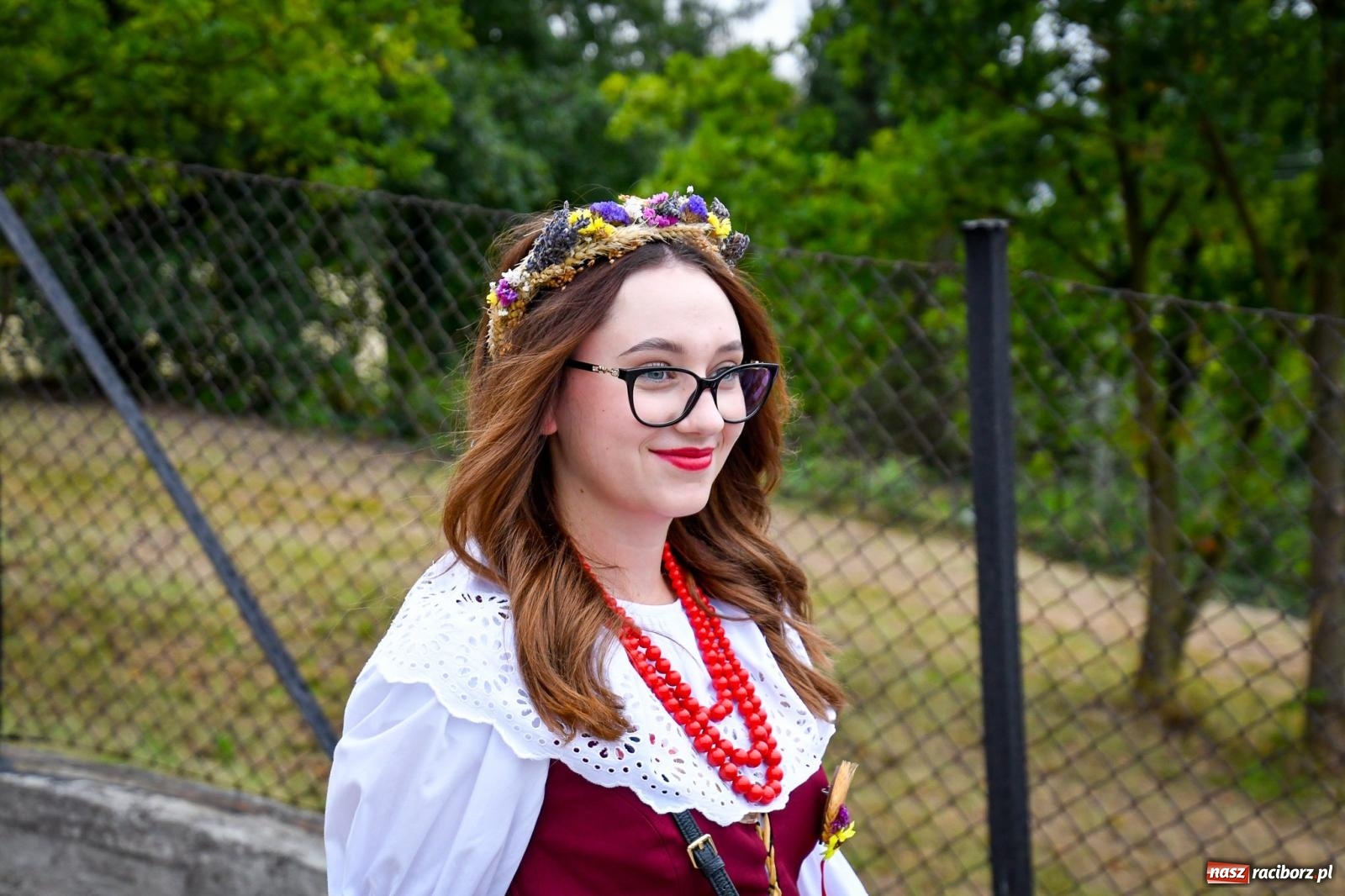 Zdjęcie w galerii na portalu naszraciborz.pl: Dożynki gminy Krzyżanowice w Owsiszczach. Imponujący korowód w międzynarodowym towarzystwie [FOTO i WIDEO] wiadomości z regionu