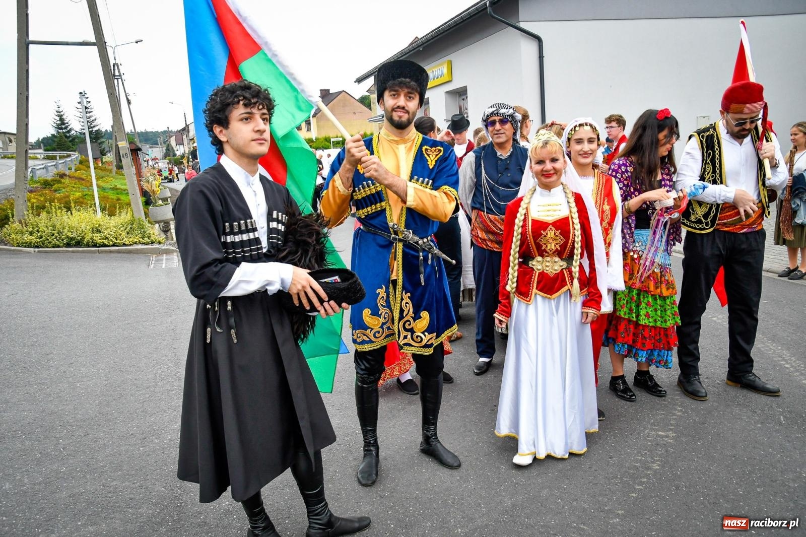 Zdjęcie w galerii na portalu naszraciborz.pl: Dożynki gminy Krzyżanowice w Owsiszczach. Imponujący korowód w międzynarodowym towarzystwie [FOTO i WIDEO] wiadomości z regionu